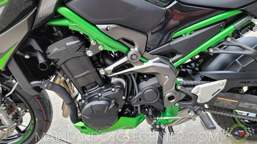 2024 Kawasaki Z900 SE ABS