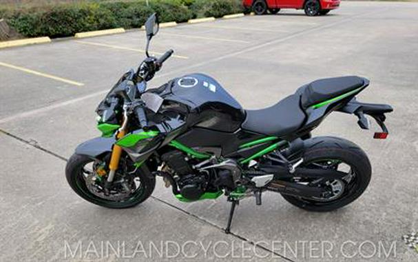 2024 Kawasaki Z900 SE ABS