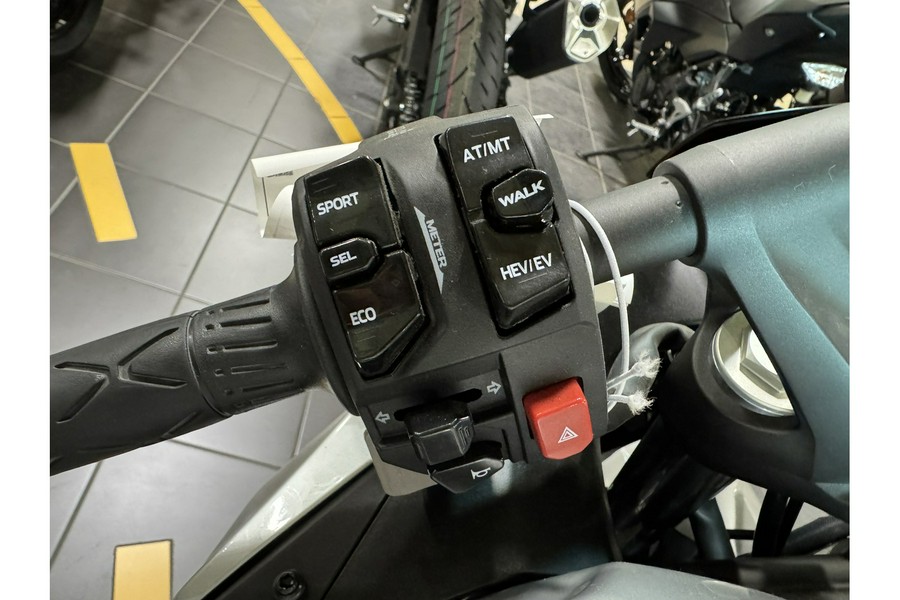2024 Kawasaki Ninja® 7 Hybrid ABS