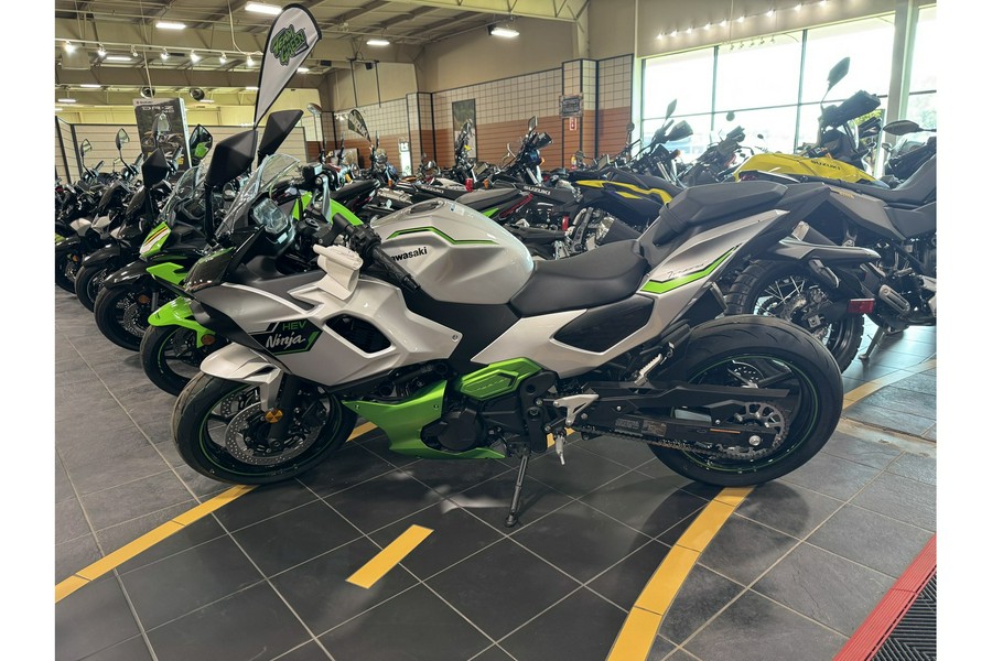 2024 Kawasaki Ninja® 7 Hybrid ABS