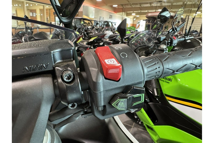 2024 Kawasaki Ninja® 7 Hybrid ABS
