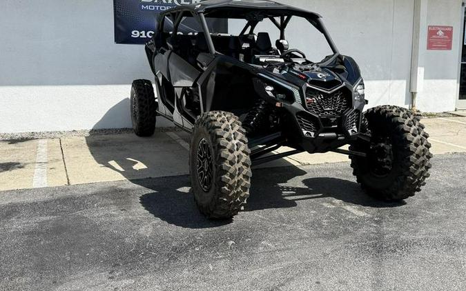 2026 Can-Am® Maverick X3 X rs Turbo RR Triple Black_7.6 in.