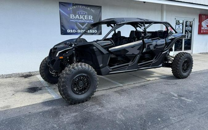2026 Can-Am® Maverick X3 X rs Turbo RR Triple Black_7.6 in.