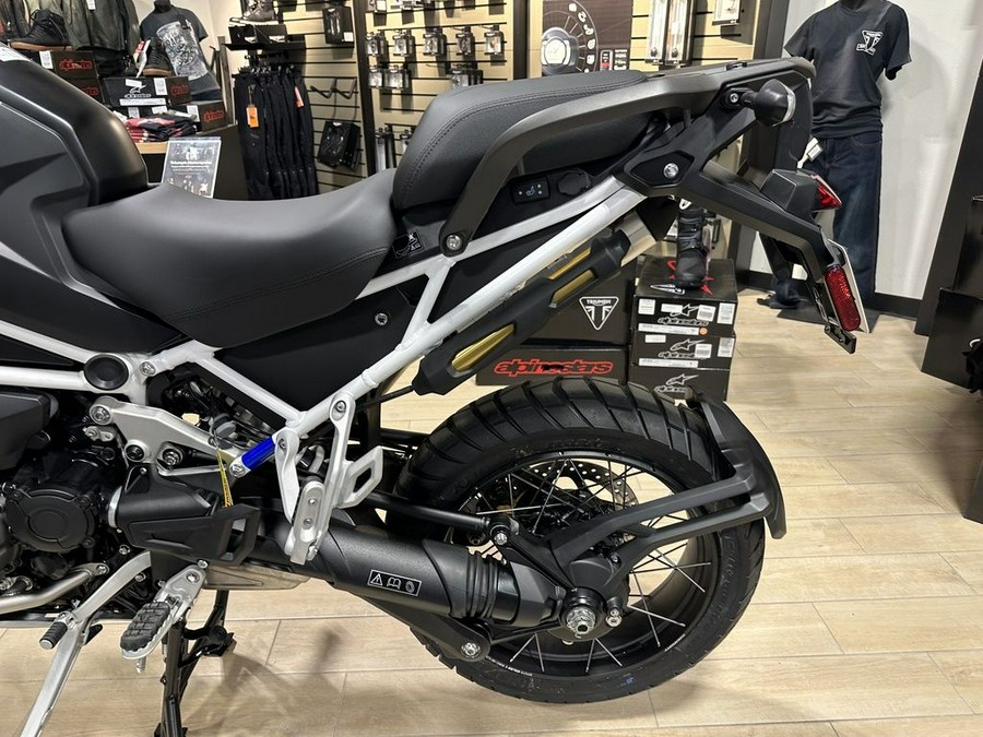 2023 Triumph Tiger 1200 Rally Explorer Matte Khaki Green