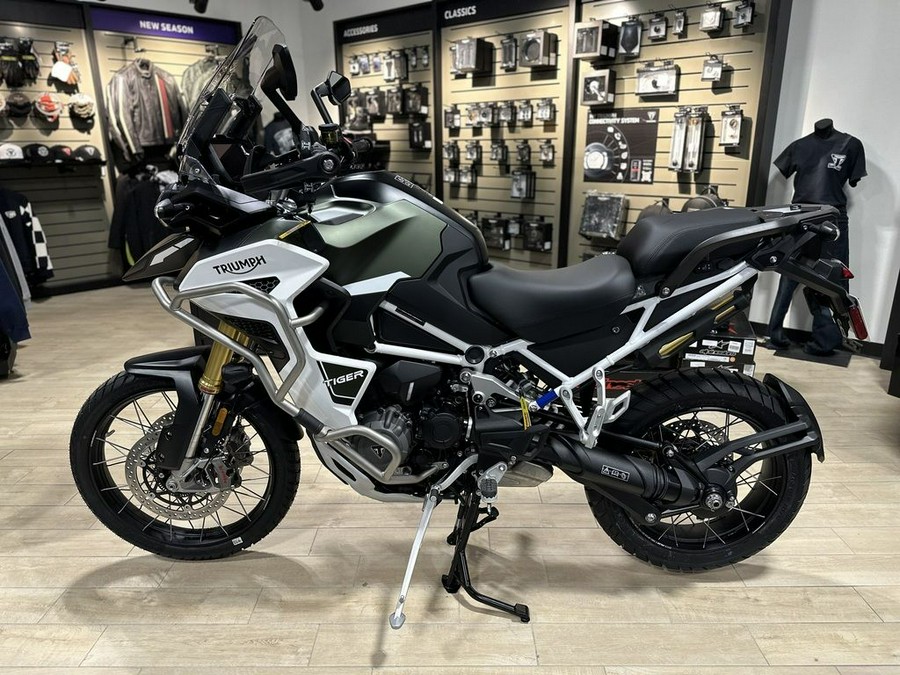 2023 Triumph Tiger 1200 Rally Explorer Matte Khaki Green