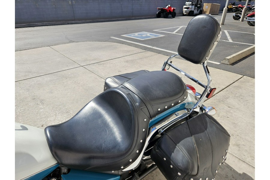 2022 Kawasaki Vulcan 900 Classic LT