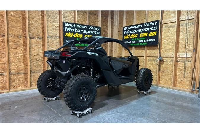 2024 Can-Am MAVERICK X3 XDS TURBO RR