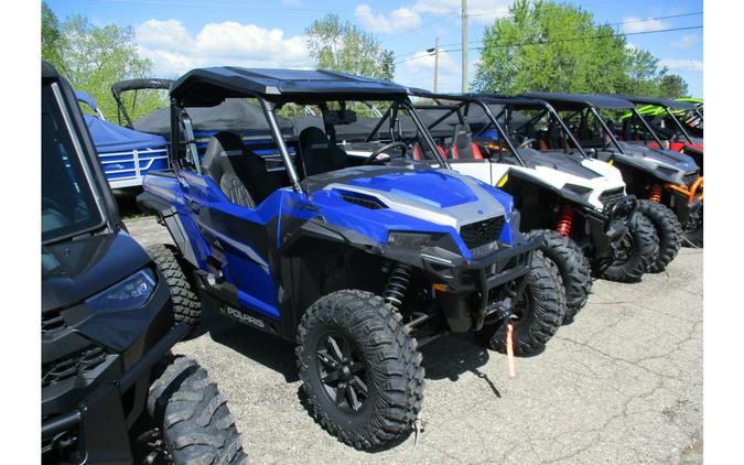 2024 Polaris Industries GENERAL® XP 1000 Ultimate POLARIS BLUE