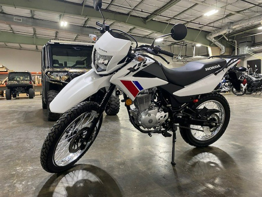 2025 Honda XR150L - White
