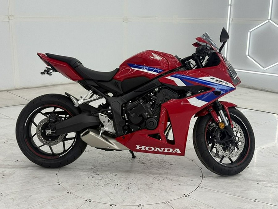 2026 Honda CBR650R E-Clutch