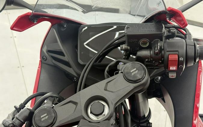 2026 Honda CBR650R E-Clutch
