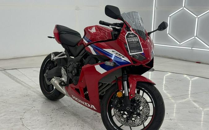 2026 Honda CBR650R E-Clutch