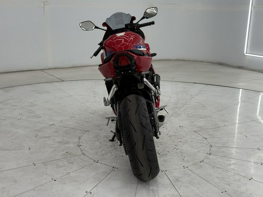 2026 Honda CBR650R E-Clutch