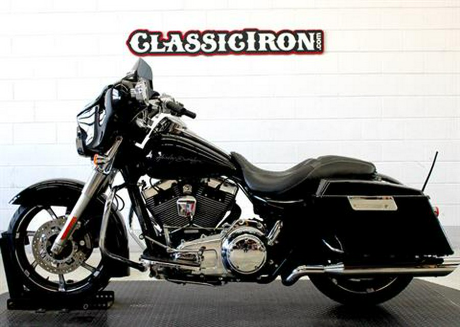 2011 Harley-Davidson Street Glide®