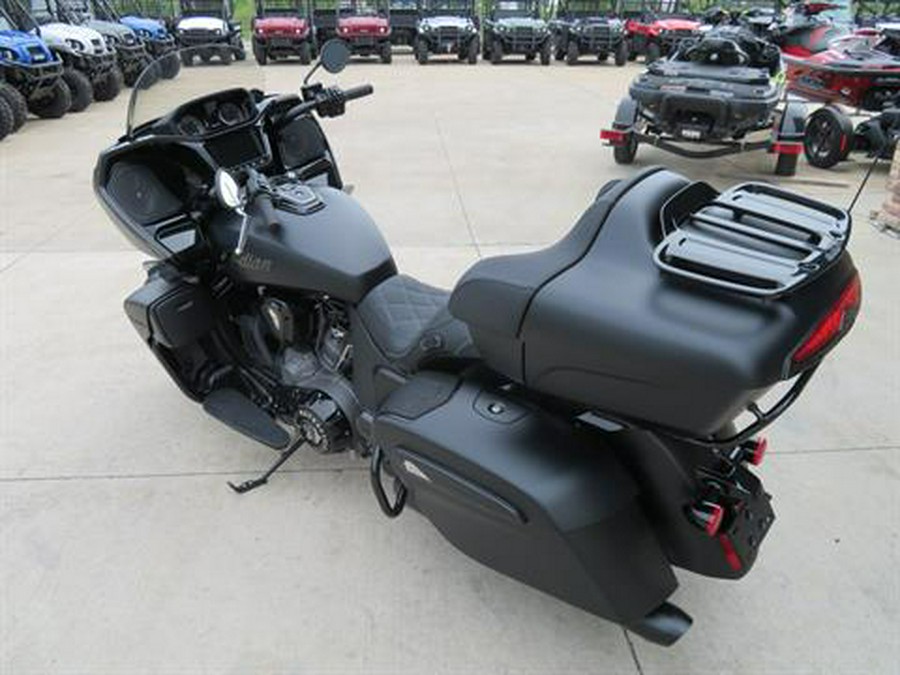 2024 Indian Motorcycle Pursuit® Dark Horse® with PowerBand Audio Package