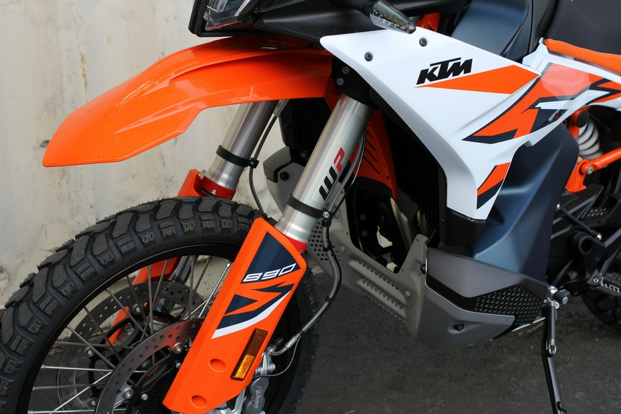 2024 KTM 890 Adventure R