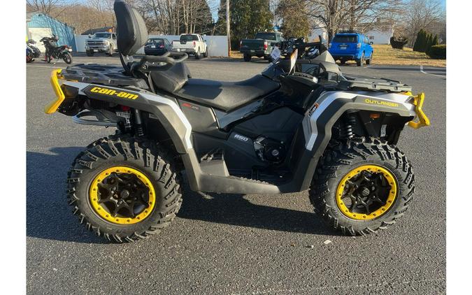 2024 Can-Am Outlander Max XT-P 850 Silver & Yellow