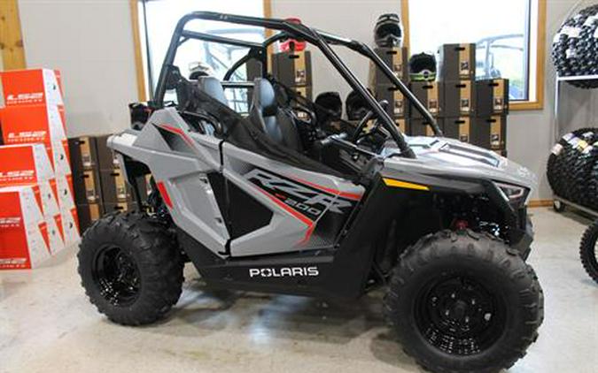 2024 Polaris RZR 200 EFI