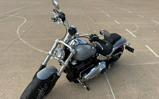 2025 Harley-Davidson® Breakout® Billiard Gray