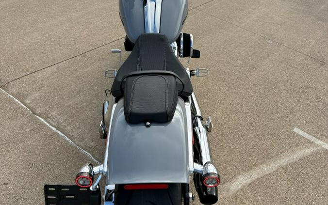 2025 Harley-Davidson® Breakout® Billiard Gray