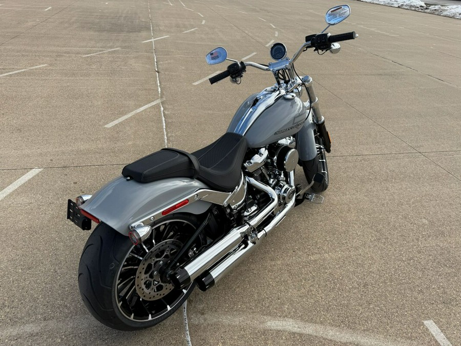 2025 Harley-Davidson® Breakout® Billiard Gray