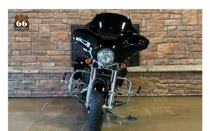 2022 Harley-Davidson® Street Glide® Vivid Black