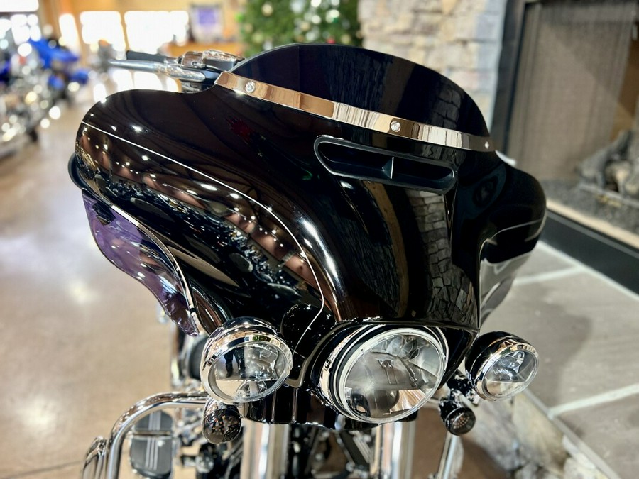 2016 FLHXS - Street Glide Special