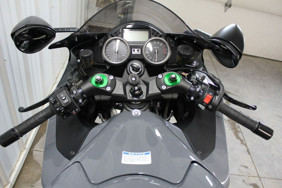 2021 Kawasaki Ninja® Zx™-14R Abs - U013732