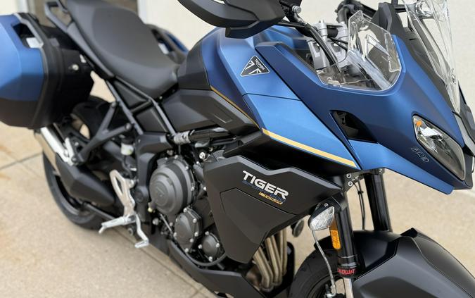 2026 Triumph Tiger Sport 800 Tour