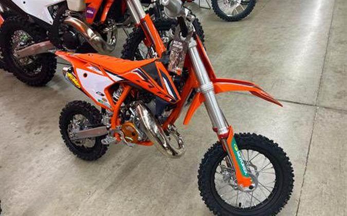 2023 KTM 50 SX Factory Edition First Look [7 Fast Facts, Specs, Photos]