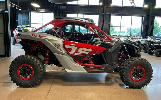 2024 Can-Am® Maverick X3 X ds Turbo RR Fiery Red & Hyper Silver