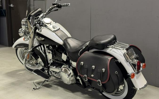 FLSTNI 2005 Softail® Deluxe