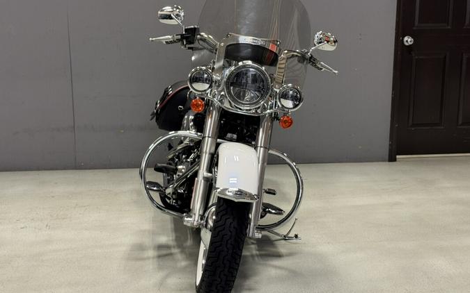 FLSTNI 2005 Softail® Deluxe