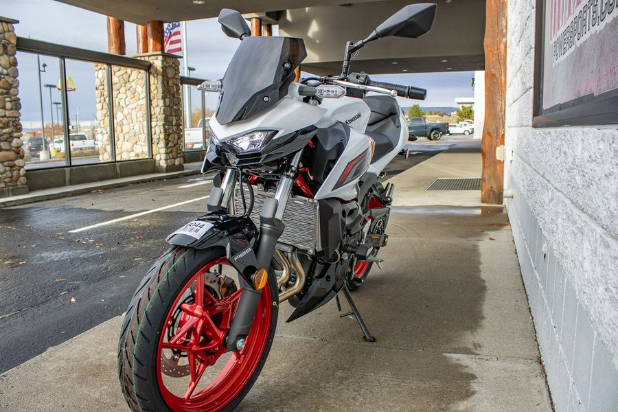 2026 Kawasaki Z500 SE ABS