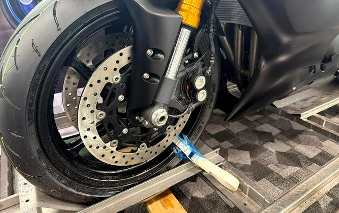 2026 Yamaha R6 RACE