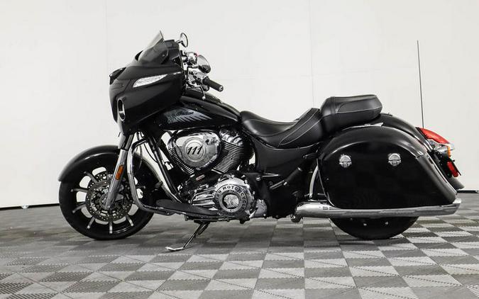 2017 Indian Motorcycle® Chieftain® Limited Thunder Black