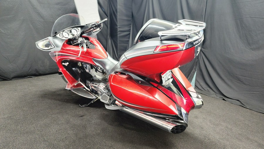 2013 Victory Motorcycles VISION TOURING