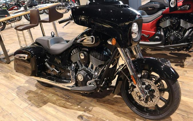 2024 Indian Motorcycle® Chieftain® Black Metallic