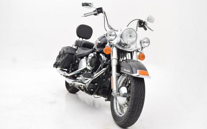 2016 Harley-Davidson® FLSTC - Heritage Softail® Classic