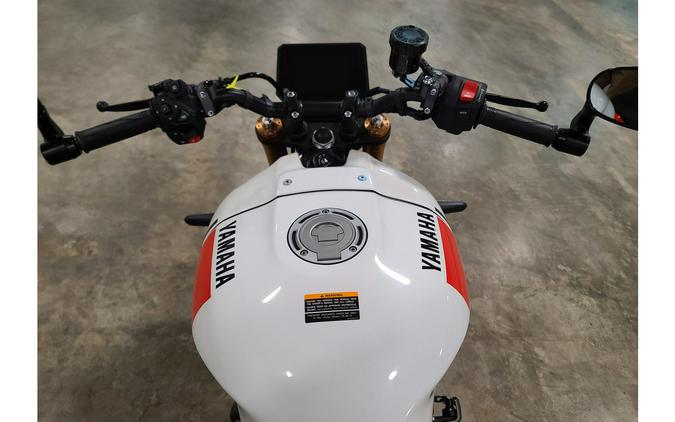 2025 XSR900 - Yamaha