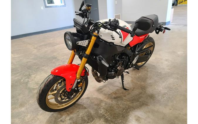 2025 XSR900 - Yamaha