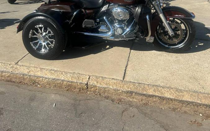 2011 Harley-Davidson Ul Classic Elec Glide FLHTCU