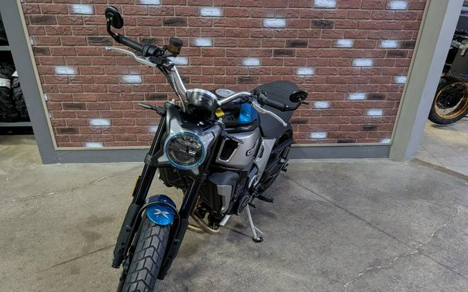 2023 CFMOTO 700CL-X
