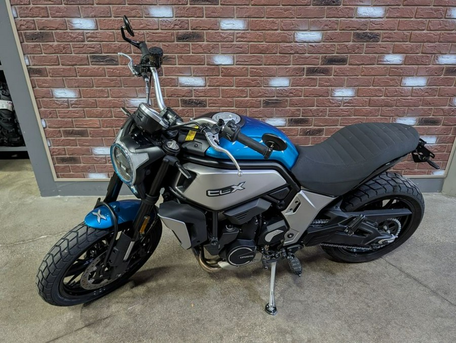 2023 CFMOTO 700CL-X