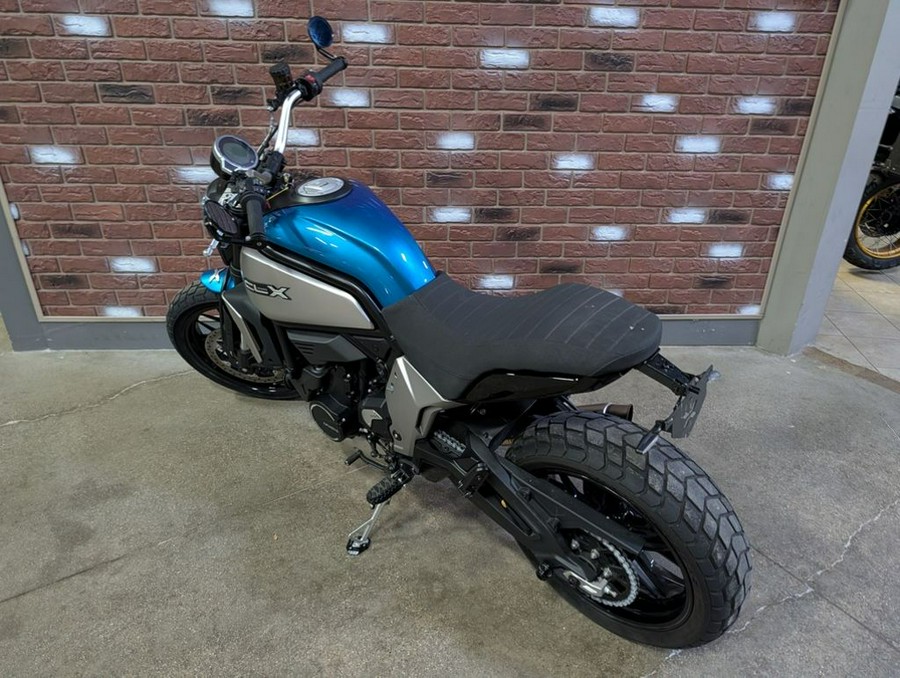 2023 CFMOTO 700CL-X
