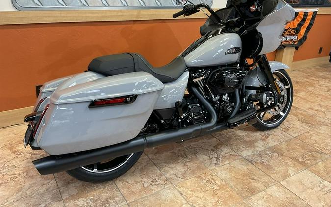 2024 Harley-Davidson® FLTRX - Road Glide®