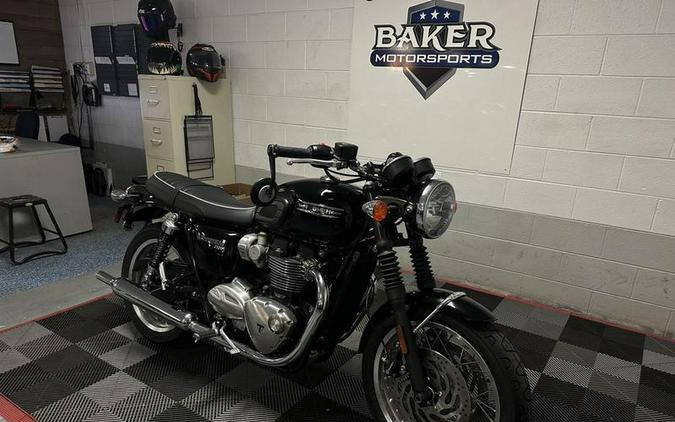 2022 Triumph Bonneville T120 Black Jet Black