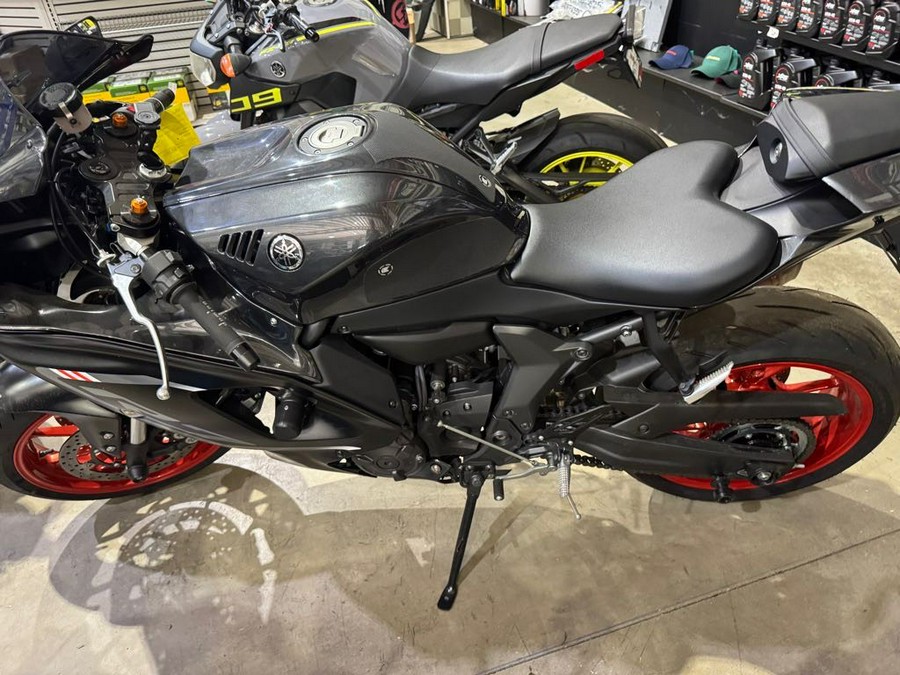 2023 YZF R7 - Yamaha