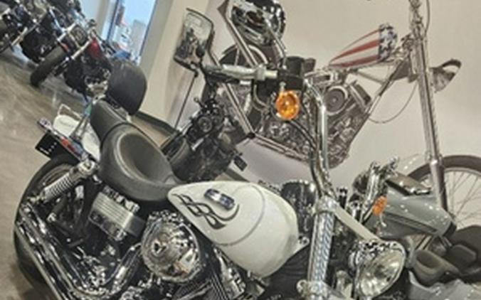 2006 Harley-Davidson Dyna FXDWGI - Wide Glide
