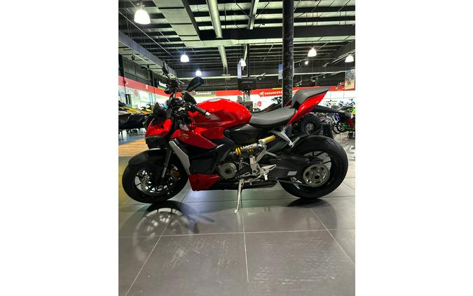 2023 Ducati Streetfighter V2